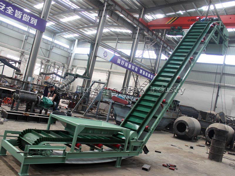 big-angle-belt-conveyor