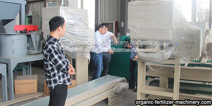 South African customers visit organic fertilizer equipment